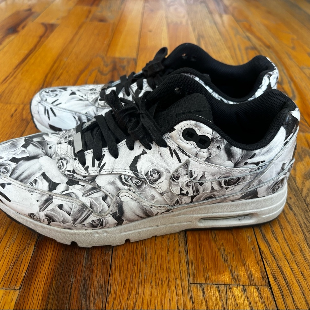 Nike Air Max 1 — NYC — Ultra Moire